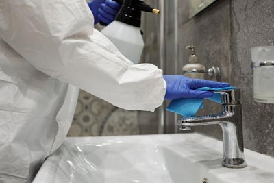 Bathroom Cleaning β Detailed Cleaning